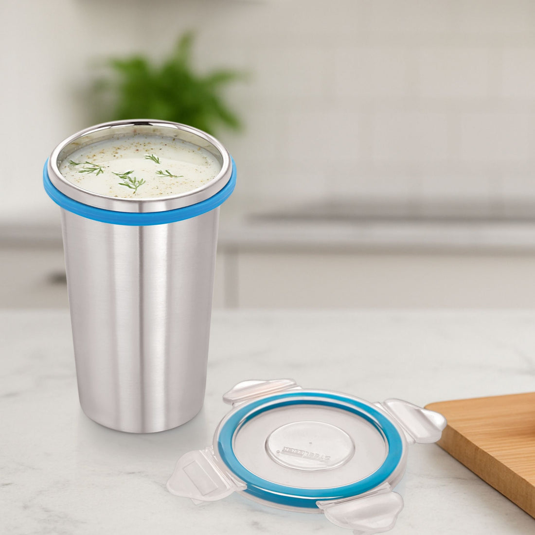 Stainless Steel Tumbler with Transparent Lid